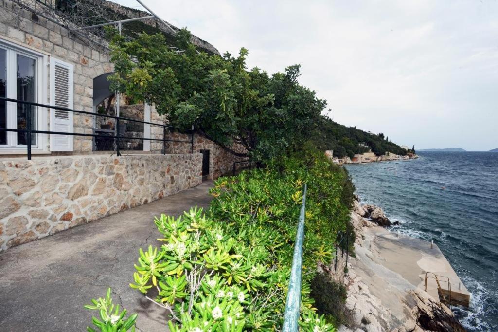 סלאנו Holiday Home Odiseja מראה חיצוני תמונה