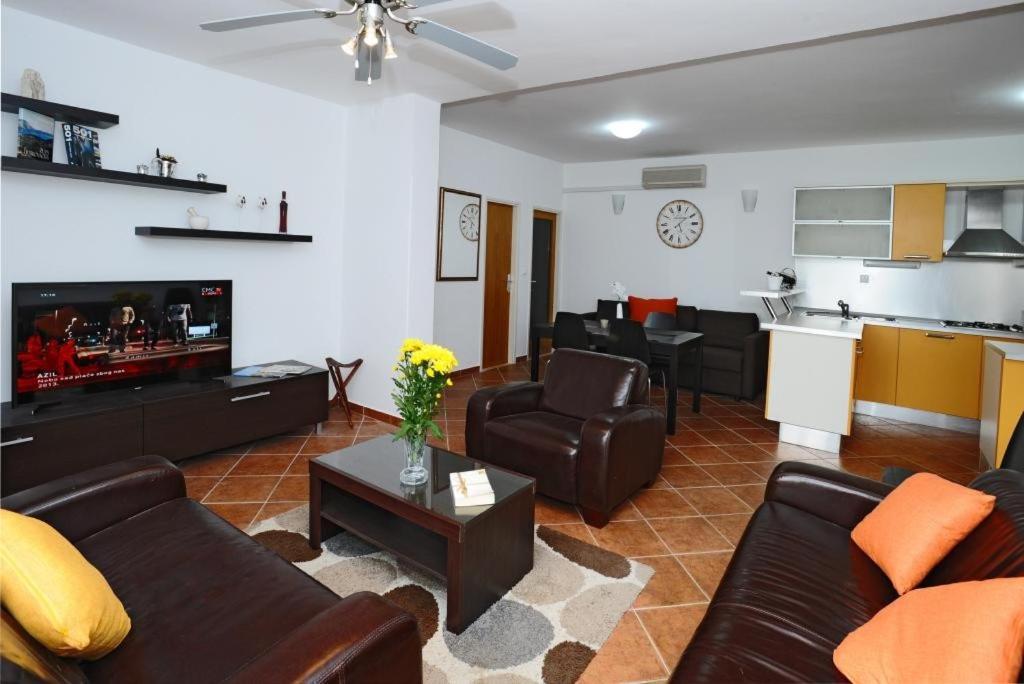 סלאנו Holiday Home Odiseja מראה חיצוני תמונה
